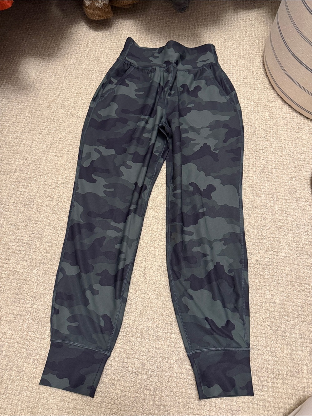 Old Navy Camo Joggers in Green and Black